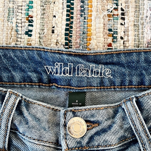 Size 0 Wild Fable Denim Shorts - Picture 3 of 3
